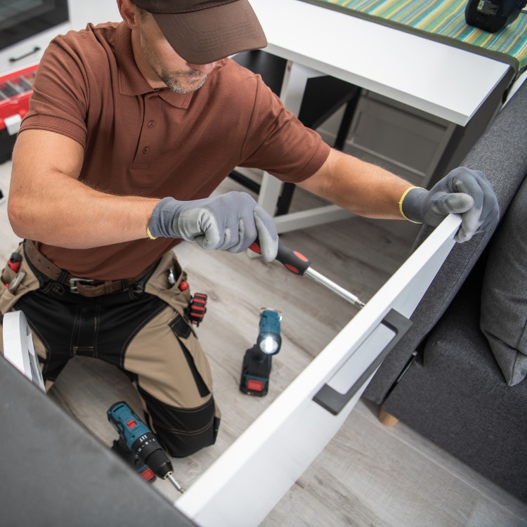 Moving & Junk Removal in Milwaukee, WI Moving & Junk Removal in Milwaukee, WI