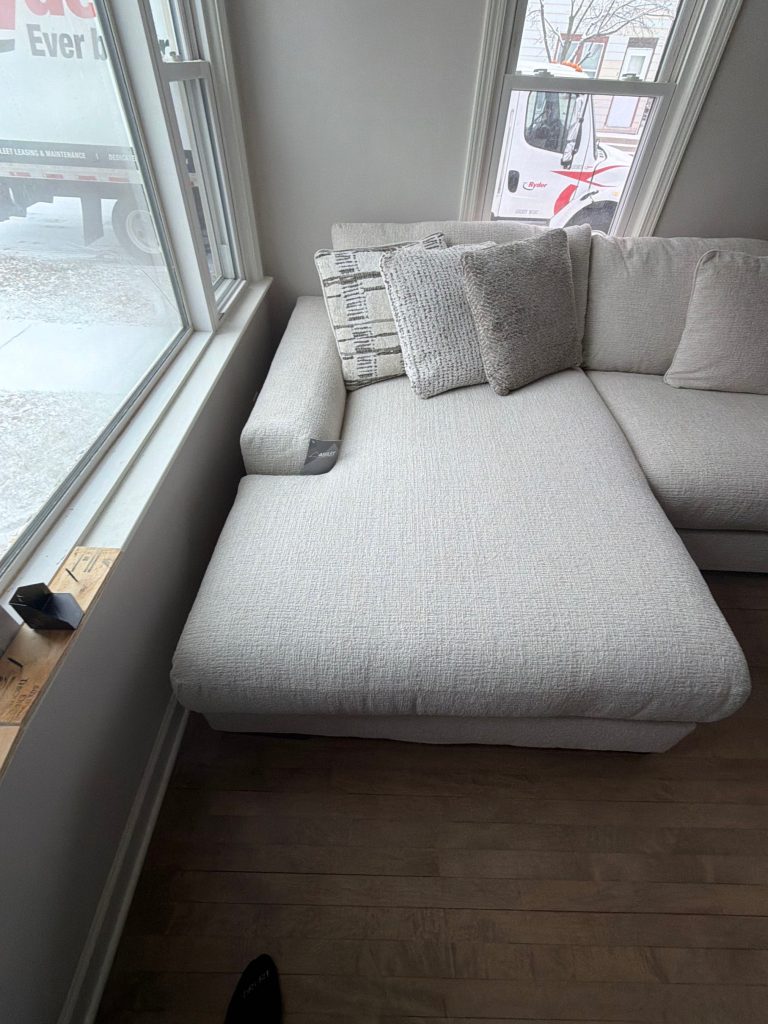 A56510EB-61DE-4095-BFB1-63794A9FA400